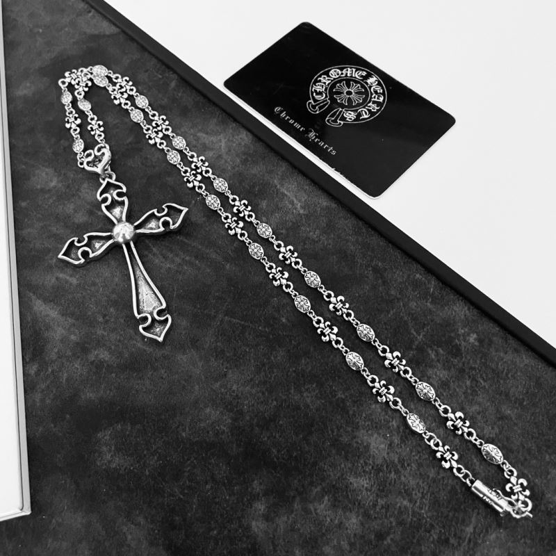 Ch**me He**ts necklaces